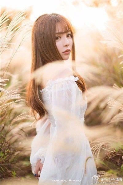 忘忧草红杏二区二区二,探寻神秘园地的奇幻之旅